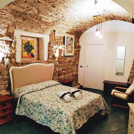 Апартаменты La Dolce Agogia Ассизи Экстерьер фото